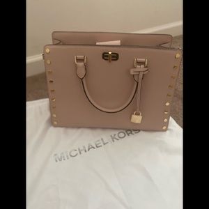 Michael Kors leather purse
